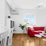 App 982 Apartment *